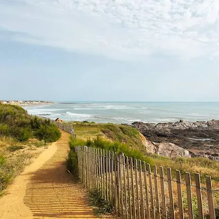 Petite Maison Reposante Pour 2 Au Bord De Holiday home *
